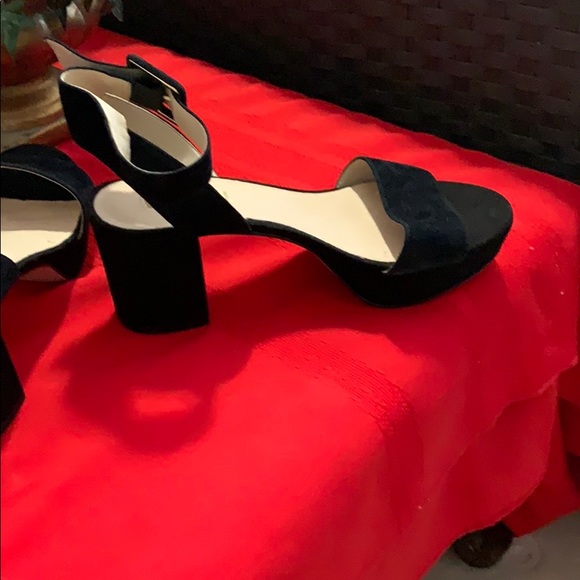 Louise et Cie black Sandals- New - Picture 9 of 9